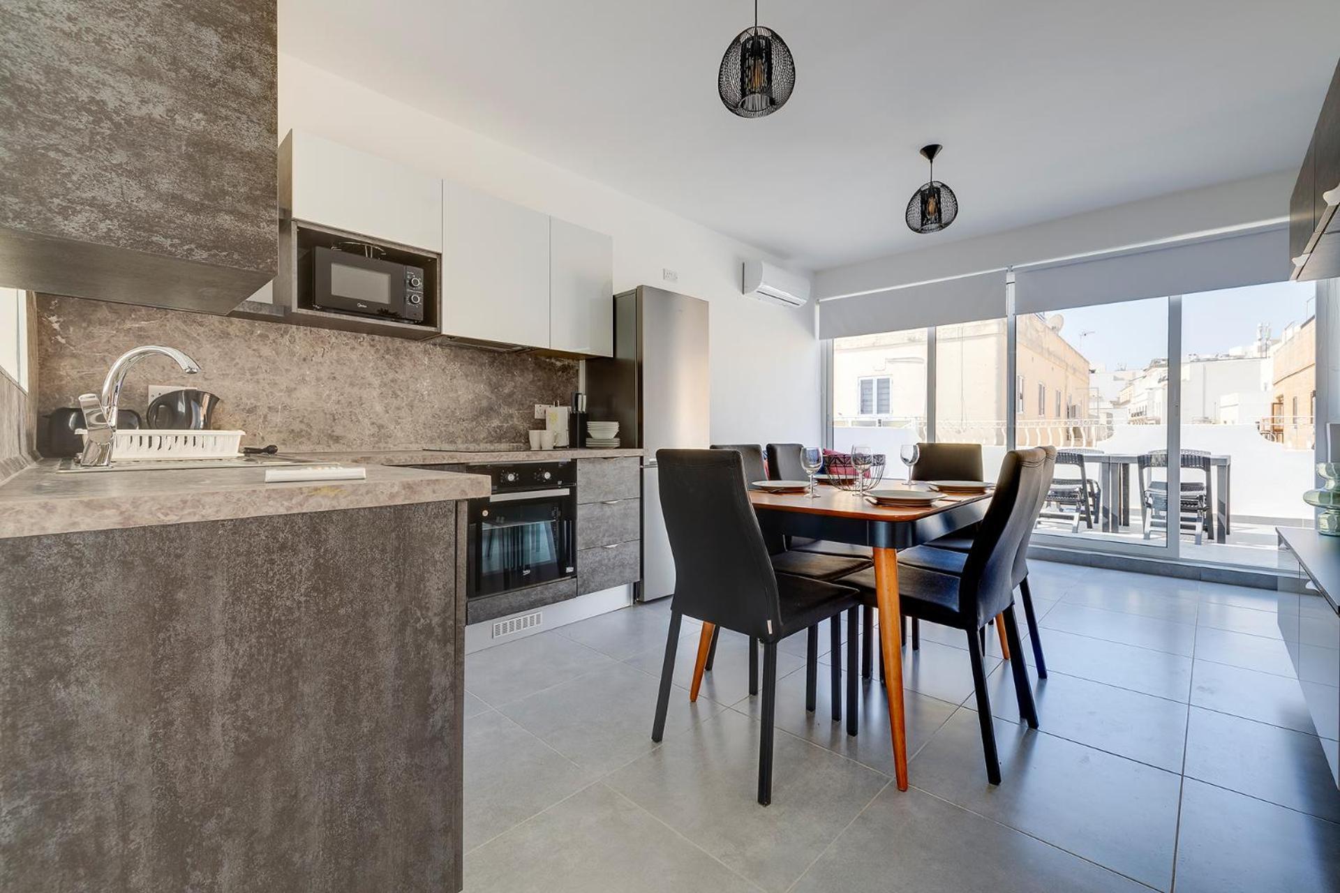 Stunning 2Br Holiday Penthouse In Central Sliema Exterior foto